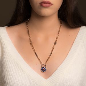 שרשרת זהב משולבת אלמנטים